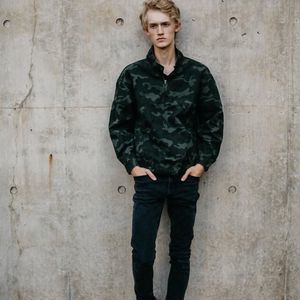 Meet your Posher, Jameson